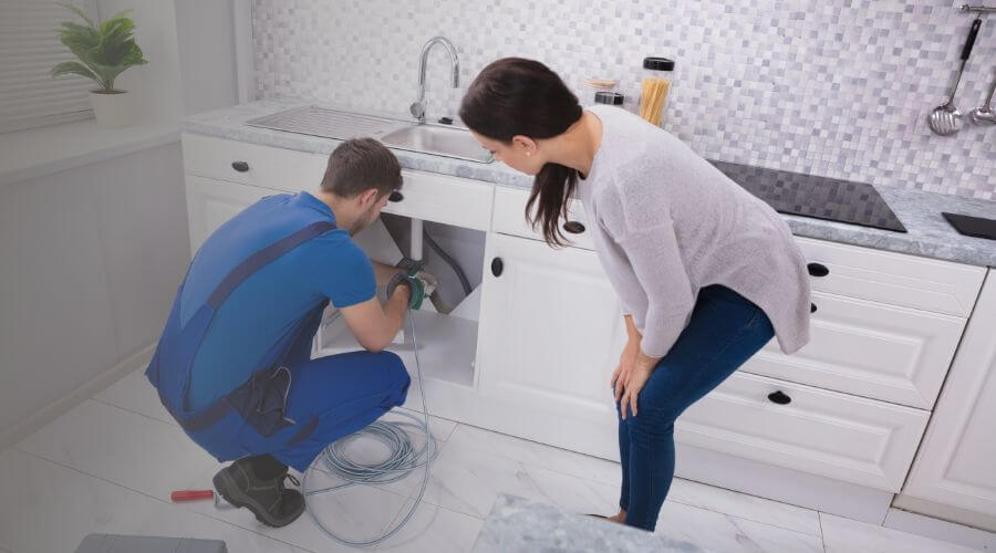 Expert burst pipe repair services in Arthur, IA